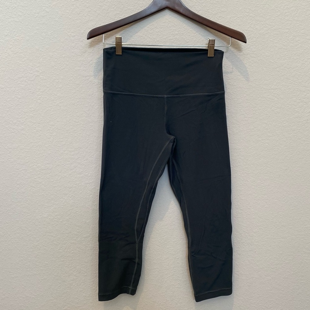 Lululemon Grey Cropped Align Leggings Size 8